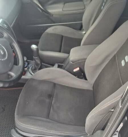 Чорний Рено Меган, об'ємом двигуна 1.6 л та пробігом 267 тис. км за 5600 $, фото 7 на Automoto.ua