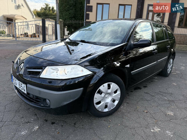 Черный Рено Меган, объемом двигателя 1.6 л и пробегом 210 тыс. км за 5950 $, фото 1 на Automoto.ua