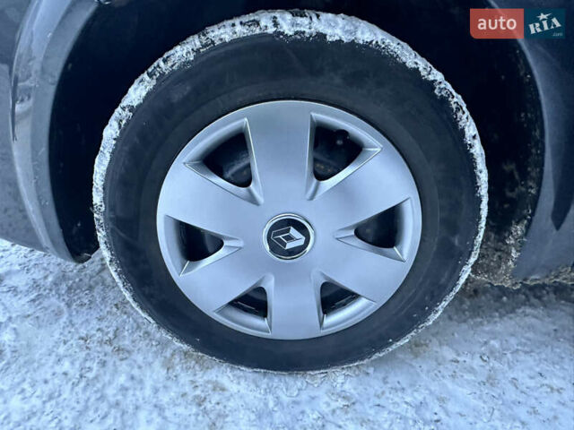 Черный Рено Меган, объемом двигателя 1.87 л и пробегом 293 тыс. км за 4800 $, фото 22 на Automoto.ua