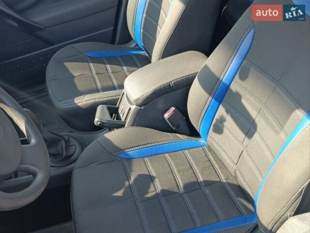 Чорний Рено Меган, об'ємом двигуна 1.6 л та пробігом 157 тис. км за 5500 $, фото 16 на Automoto.ua