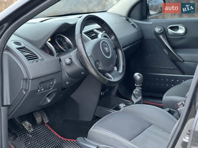 Чорний Рено Меган, об'ємом двигуна 1.5 л та пробігом 261 тис. км за 3950 $, фото 24 на Automoto.ua