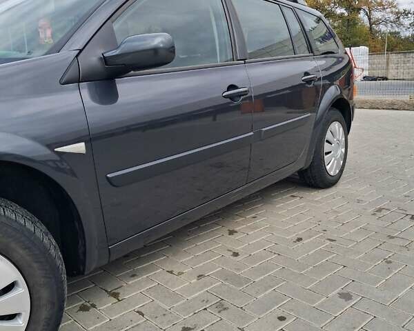 Рено Меган 2008 у Кропивницькому (Кіровограді) на Automoto.ua Чорний Рено Меган, об'ємом двигуна 1.6 л та пробігом 227 тис. км за 6200 $, фото 2 на Automoto.ua