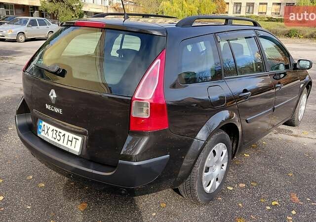 Черный Рено Меган, объемом двигателя 1.6 л и пробегом 235 тыс. км за 4850 $, фото 13 на Automoto.ua