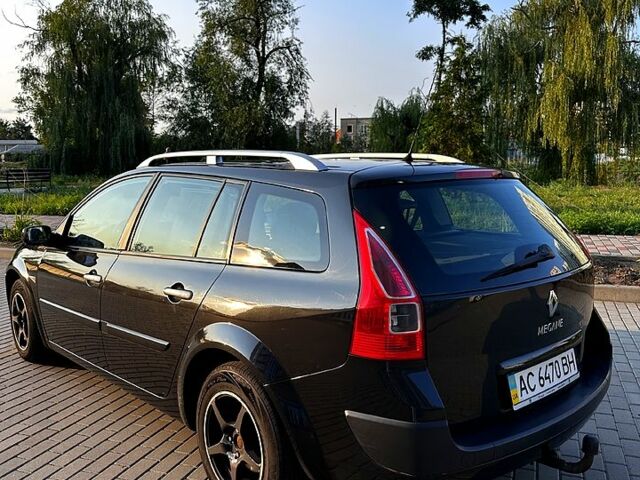 Черный Рено Меган, объемом двигателя 1.9 л и пробегом 230 тыс. км за 4790 $, фото 3 на Automoto.ua