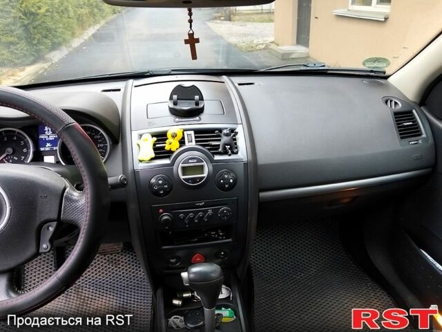 Чорний Рено Меган, об'ємом двигуна 1.9 л та пробігом 222 тис. км за 6000 $, фото 10 на Automoto.ua