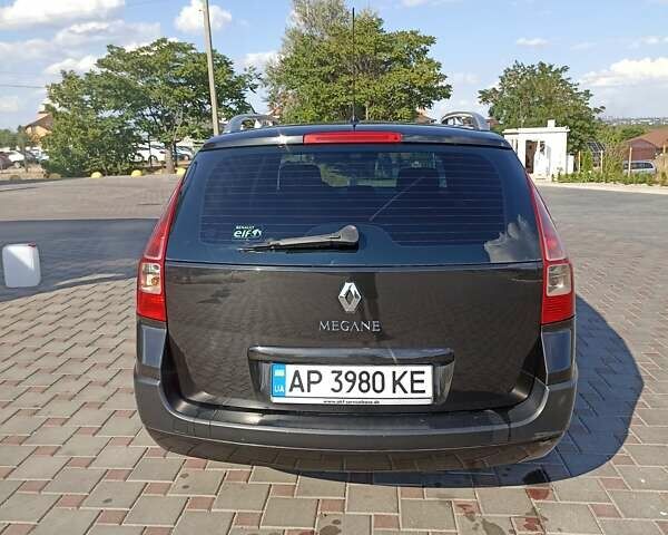 Черный Рено Меган, объемом двигателя 1.6 л и пробегом 243 тыс. км за 6200 $, фото 5 на Automoto.ua