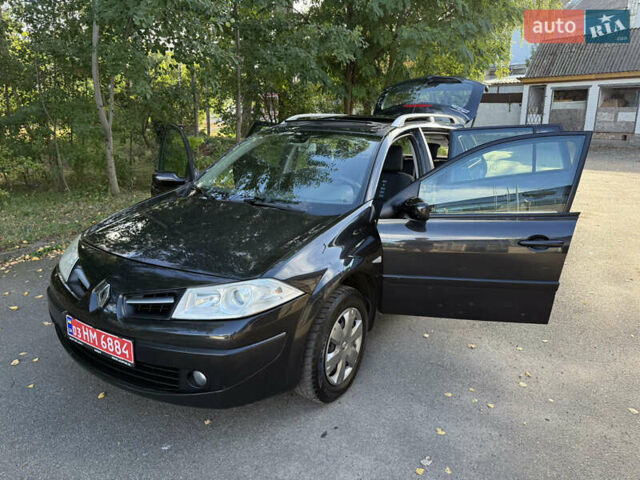 Черный Рено Меган, объемом двигателя 1.6 л и пробегом 225 тыс. км за 6400 $, фото 100 на Automoto.ua
