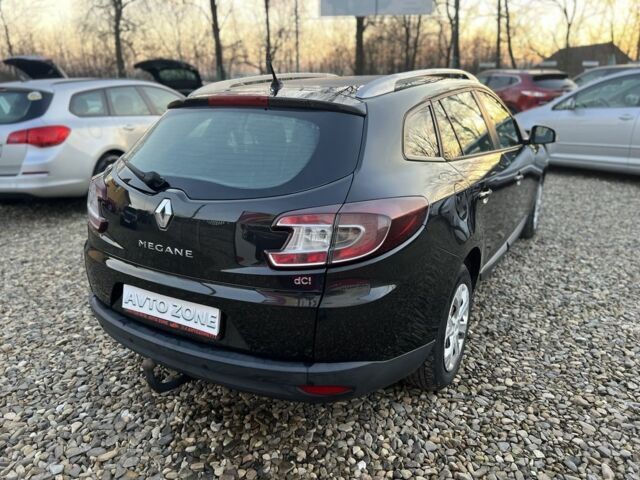 Черный Рено Меган, объемом двигателя 1.5 л и пробегом 277 тыс. км за 6099 $, фото 4 на Automoto.ua