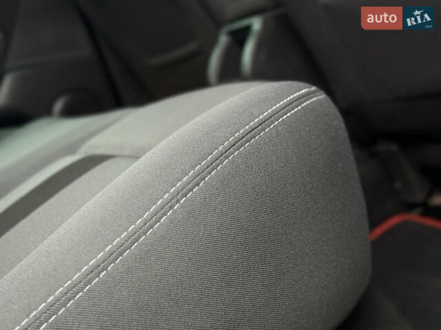 Чорний Рено Меган, об'ємом двигуна 1.6 л та пробігом 172 тис. км за 6900 $, фото 84 на Automoto.ua