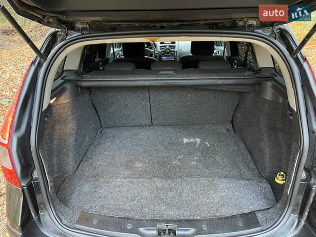 Черный Рено Меган, объемом двигателя 1.6 л и пробегом 219 тыс. км за 4599 $, фото 17 на Automoto.ua