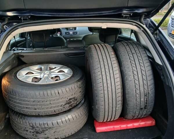 Черный Рено Меган, объемом двигателя 1.6 л и пробегом 164 тыс. км за 7100 $, фото 4 на Automoto.ua