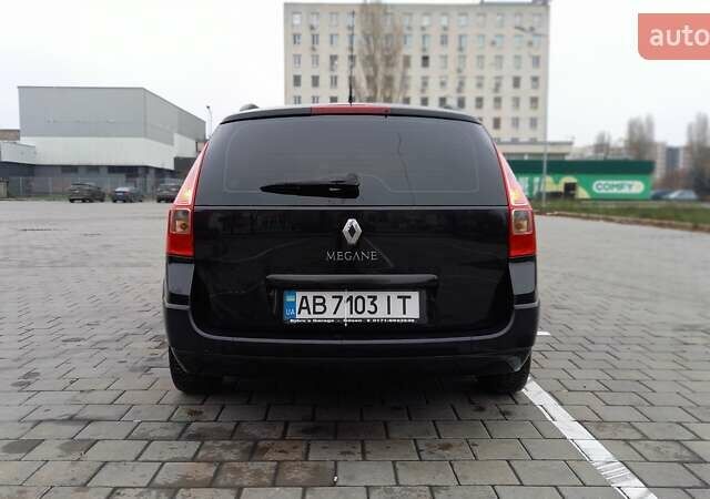 Черный Рено Меган, объемом двигателя 1.6 л и пробегом 206 тыс. км за 5999 $, фото 29 на Automoto.ua