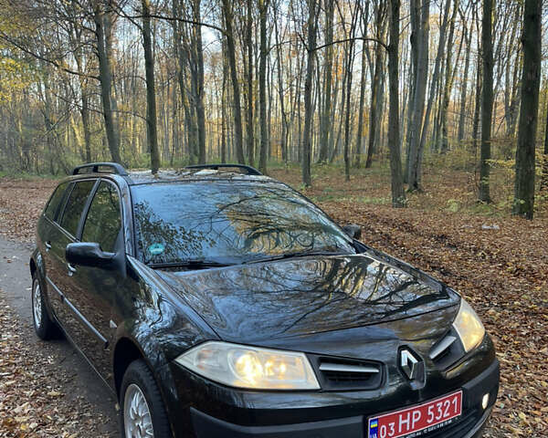 Черный Рено Меган, объемом двигателя 1.6 л и пробегом 219 тыс. км за 4599 $, фото 2 на Automoto.ua