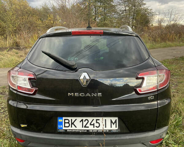 Рено Меган 2009 в Ровно на Automoto.ua Черный Рено Меган, объемом двигателя 1.9 л и пробегом 230 тыс. км за 6500 $, фото 12 на Automoto.ua