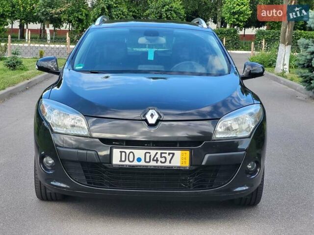 Чорний Рено Меган, об'ємом двигуна 2 л та пробігом 210 тис. км за 6700 $, фото 1 на Automoto.ua