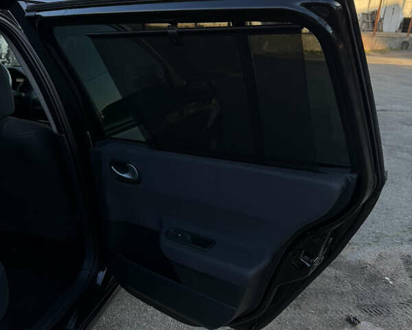 Черный Рено Меган, объемом двигателя 1.6 л и пробегом 200 тыс. км за 6200 $, фото 86 на Automoto.ua