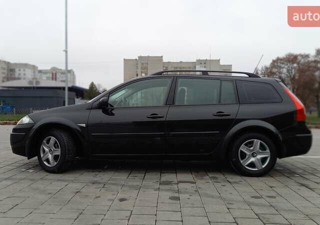 Черный Рено Меган, объемом двигателя 1.6 л и пробегом 206 тыс. км за 5999 $, фото 7 на Automoto.ua