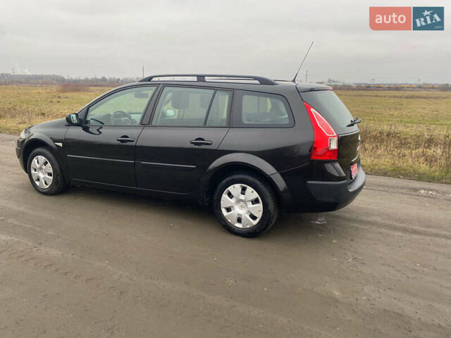 Черный Рено Меган, объемом двигателя 0 л и пробегом 180 тыс. км за 5390 $, фото 7 на Automoto.ua