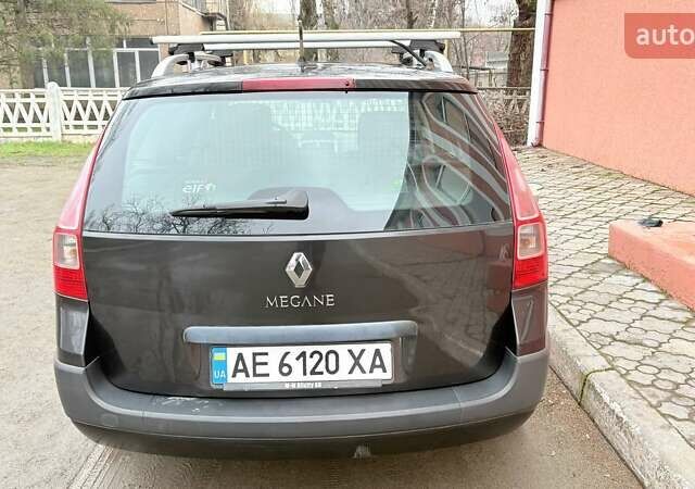 Черный Рено Меган, объемом двигателя 1.6 л и пробегом 242 тыс. км за 4600 $, фото 4 на Automoto.ua