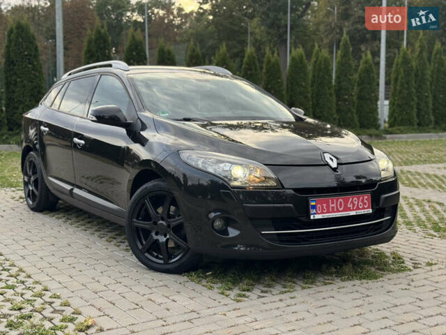 Чорний Рено Меган, об'ємом двигуна 1.6 л та пробігом 225 тис. км за 7600 $, фото 1 на Automoto.ua