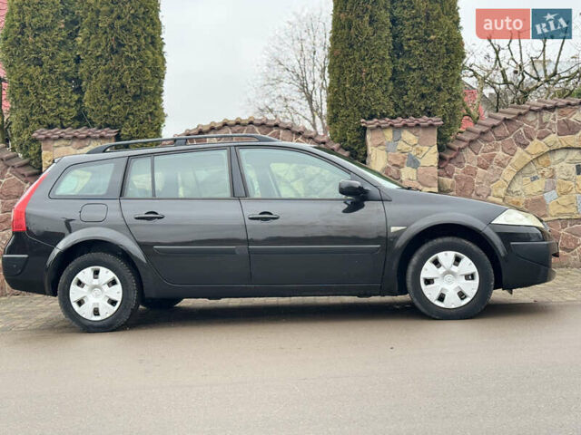 Черный Рено Меган, объемом двигателя 1.6 л и пробегом 190 тыс. км за 5300 $, фото 45 на Automoto.ua