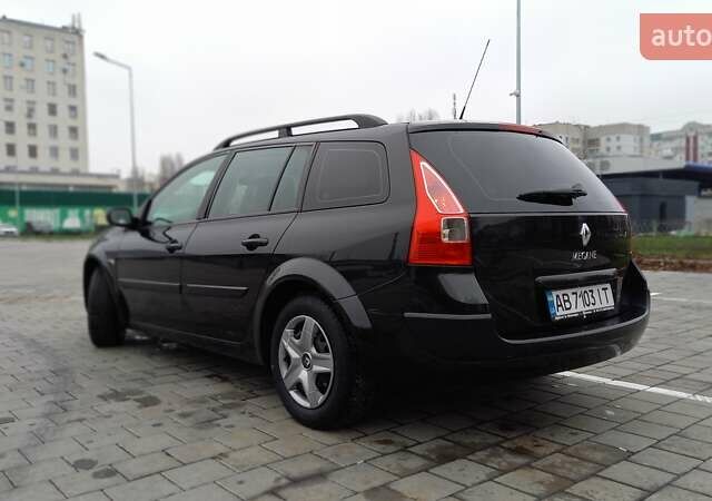 Черный Рено Меган, объемом двигателя 1.6 л и пробегом 206 тыс. км за 5999 $, фото 9 на Automoto.ua