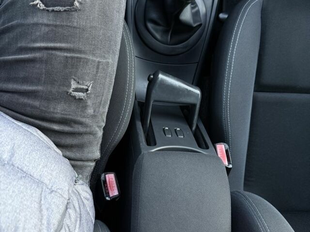 Черный Рено Меган, объемом двигателя 1.6 л и пробегом 200 тыс. км за 6200 $, фото 16 на Automoto.ua