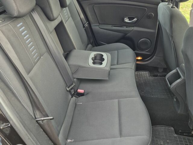 Чорний Рено Меган, об'ємом двигуна 0 л та пробігом 220 тис. км за 6500 $, фото 10 на Automoto.ua