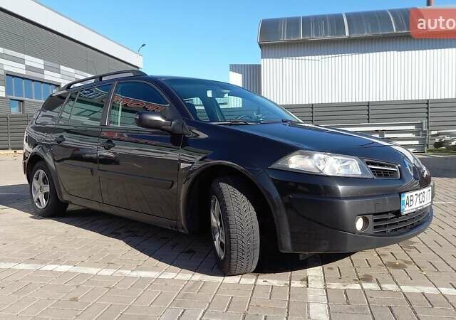 Черный Рено Меган, объемом двигателя 1.6 л и пробегом 206 тыс. км за 5999 $, фото 5 на Automoto.ua