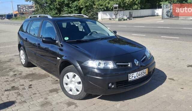 Рено Меган 2009 у Снятине на Automoto.ua Чорний Рено Меган, об'ємом двигуна 1.6 л та пробігом 164 тис. км за 5999 $, фото 1 на Automoto.ua
