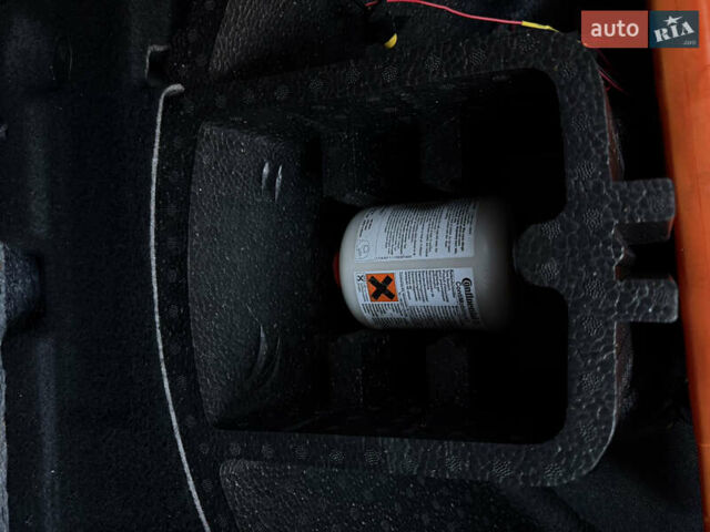 Черный Рено Меган, объемом двигателя 1.6 л и пробегом 200 тыс. км за 6200 $, фото 83 на Automoto.ua