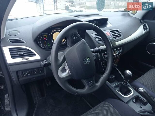Чорний Рено Меган, об'ємом двигуна 1.4 л та пробігом 205 тис. км за 6800 $, фото 10 на Automoto.ua