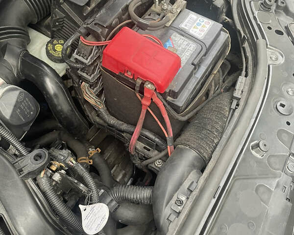 Черный Рено Меган, объемом двигателя 1.6 л и пробегом 196 тыс. км за 5950 $, фото 30 на Automoto.ua