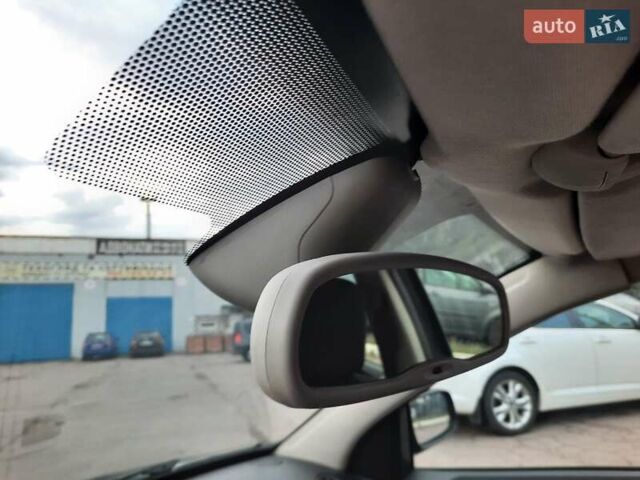 Чорний Рено Меган, об'ємом двигуна 1.6 л та пробігом 187 тис. км за 6200 $, фото 54 на Automoto.ua