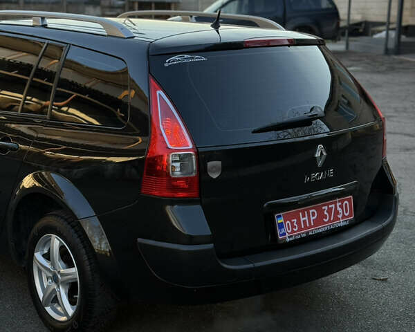 Черный Рено Меган, объемом двигателя 1.6 л и пробегом 200 тыс. км за 6200 $, фото 23 на Automoto.ua