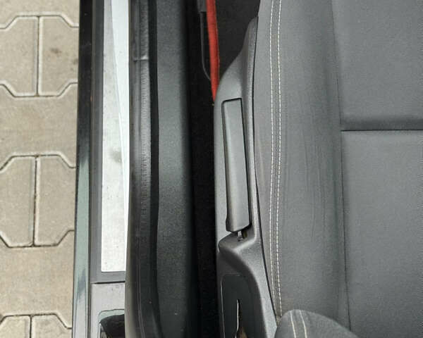 Чорний Рено Меган, об'ємом двигуна 1.6 л та пробігом 172 тис. км за 6900 $, фото 55 на Automoto.ua