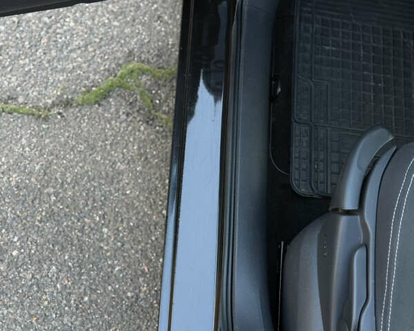 Черный Рено Меган, объемом двигателя 1.6 л и пробегом 200 тыс. км за 6200 $, фото 46 на Automoto.ua