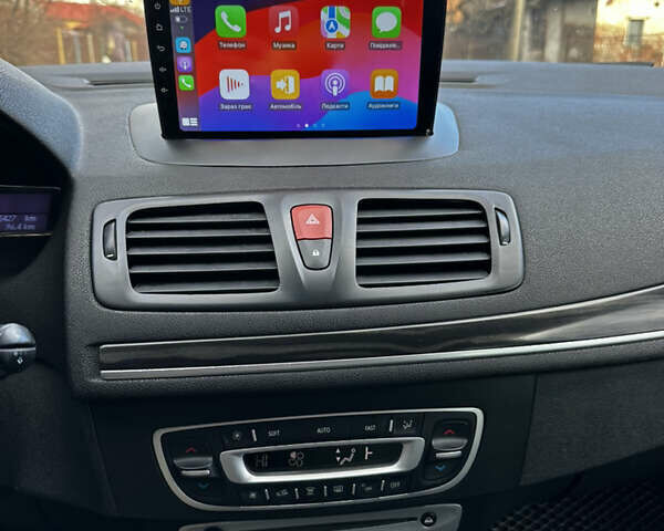 Черный Рено Меган, объемом двигателя 1.46 л и пробегом 330 тыс. км за 7200 $, фото 22 на Automoto.ua