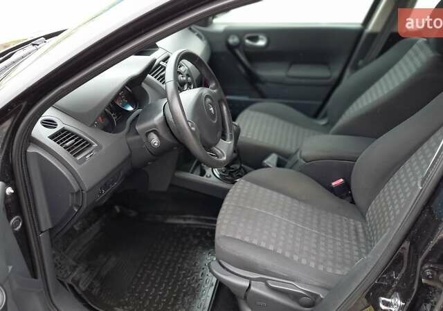 Черный Рено Меган, объемом двигателя 1.6 л и пробегом 206 тыс. км за 5999 $, фото 10 на Automoto.ua