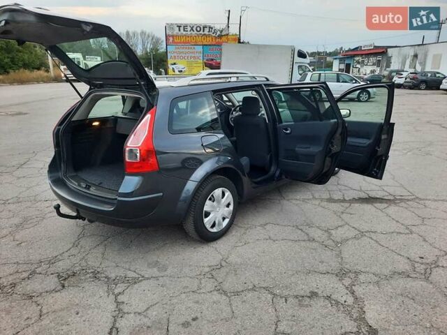 Чорний Рено Меган, об'ємом двигуна 1.6 л та пробігом 187 тис. км за 6200 $, фото 100 на Automoto.ua