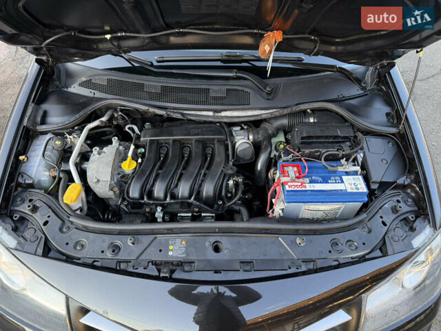 Черный Рено Меган, объемом двигателя 1.6 л и пробегом 200 тыс. км за 6200 $, фото 97 на Automoto.ua