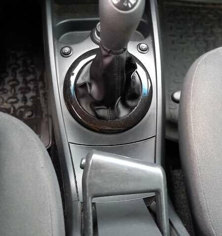 Черный Рено Меган, объемом двигателя 1.6 л и пробегом 206 тыс. км за 5999 $, фото 26 на Automoto.ua