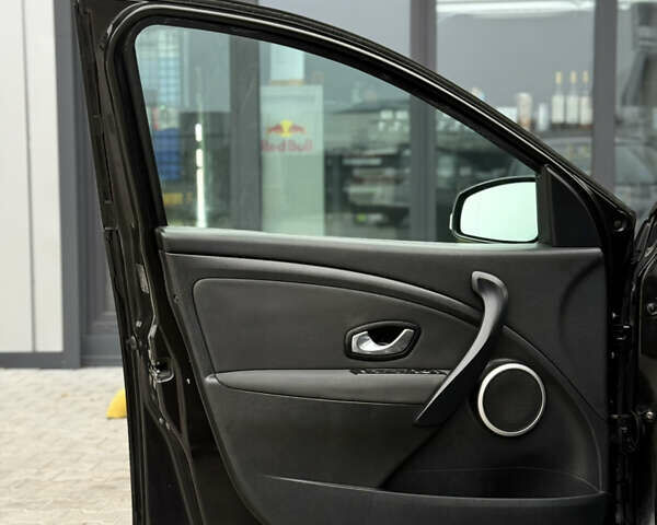 Чорний Рено Меган, об'ємом двигуна 1.6 л та пробігом 172 тис. км за 6900 $, фото 46 на Automoto.ua