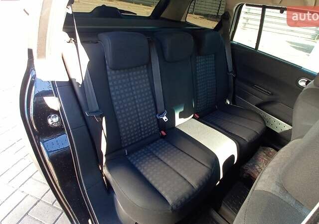 Черный Рено Меган, объемом двигателя 1.6 л и пробегом 206 тыс. км за 5999 $, фото 11 на Automoto.ua