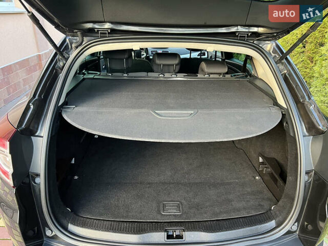 Черный Рено Меган, объемом двигателя 1.6 л и пробегом 213 тыс. км за 7350 $, фото 31 на Automoto.ua