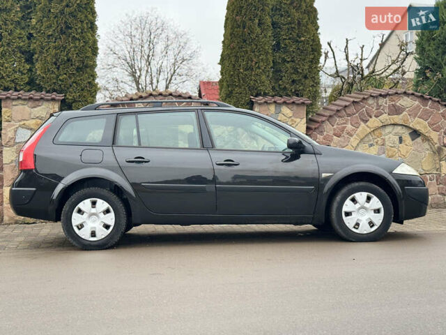 Черный Рено Меган, объемом двигателя 1.6 л и пробегом 190 тыс. км за 5300 $, фото 44 на Automoto.ua