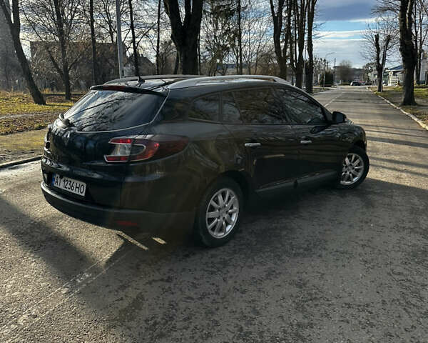 Черный Рено Меган, объемом двигателя 1.46 л и пробегом 330 тыс. км за 7200 $, фото 4 на Automoto.ua