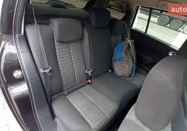 Черный Рено Меган, объемом двигателя 1.6 л и пробегом 206 тыс. км за 5999 $, фото 22 на Automoto.ua