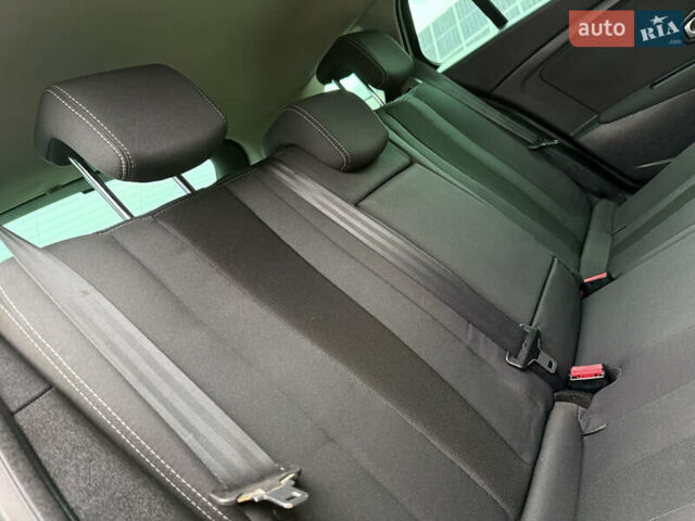 Чорний Рено Меган, об'ємом двигуна 1.6 л та пробігом 172 тис. км за 6900 $, фото 80 на Automoto.ua