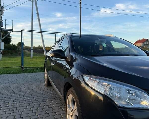 Рено Меган 2009 у Львові на Automoto.ua Чорний Рено Меган, об'ємом двигуна 1.87 л та пробігом 299 тис. км за 7000 $, фото 19 на Automoto.ua